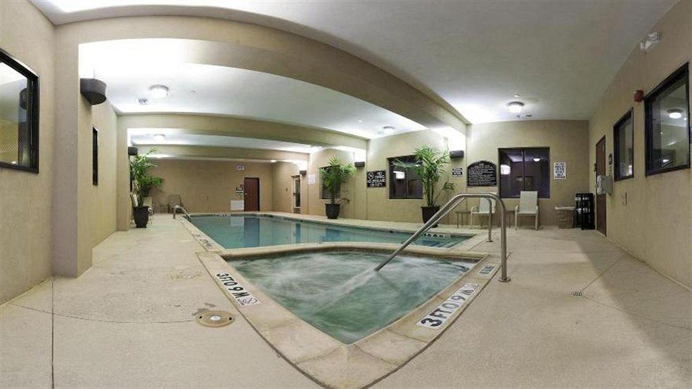 Holiday Inn Express & Suites Ozona By Ihg Exterior photo