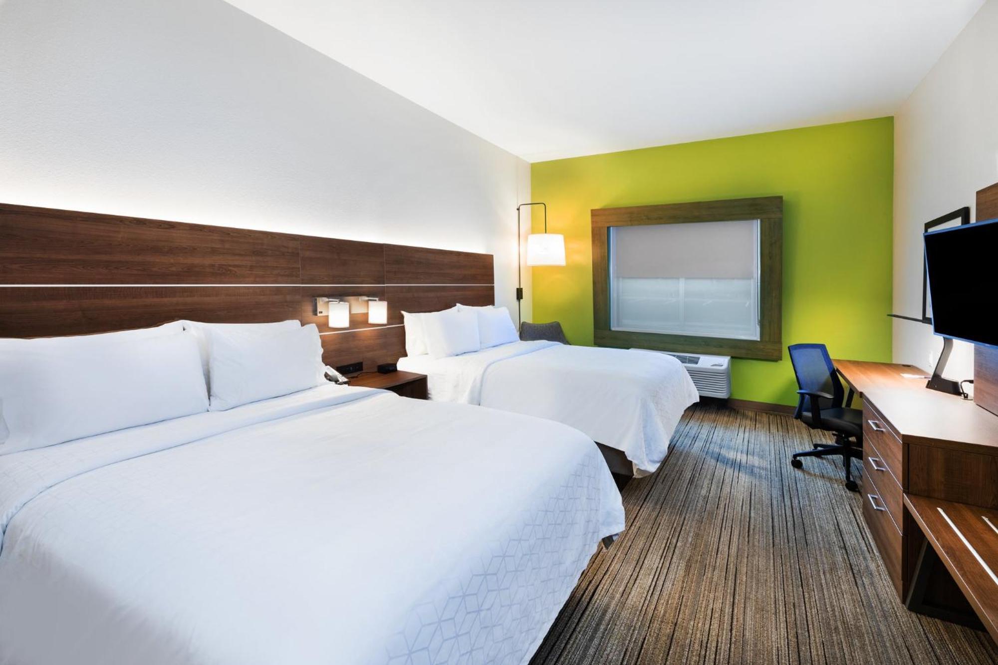 Holiday Inn Express & Suites Ozona By Ihg Exterior photo